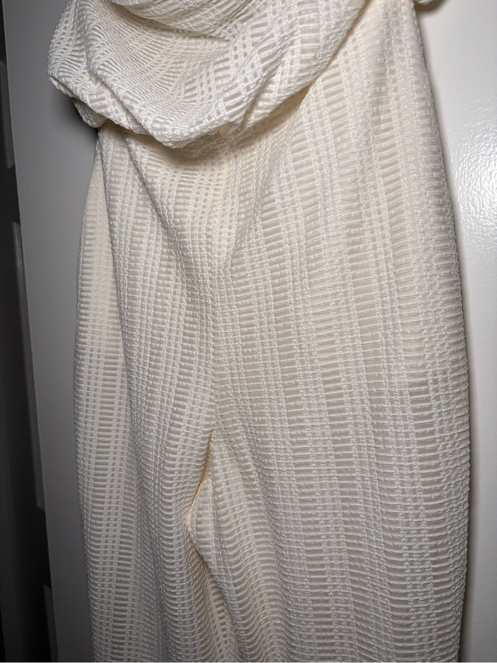 Express Bodysuit Neutral Cream Fitted Size XS - Picture 2 of 3